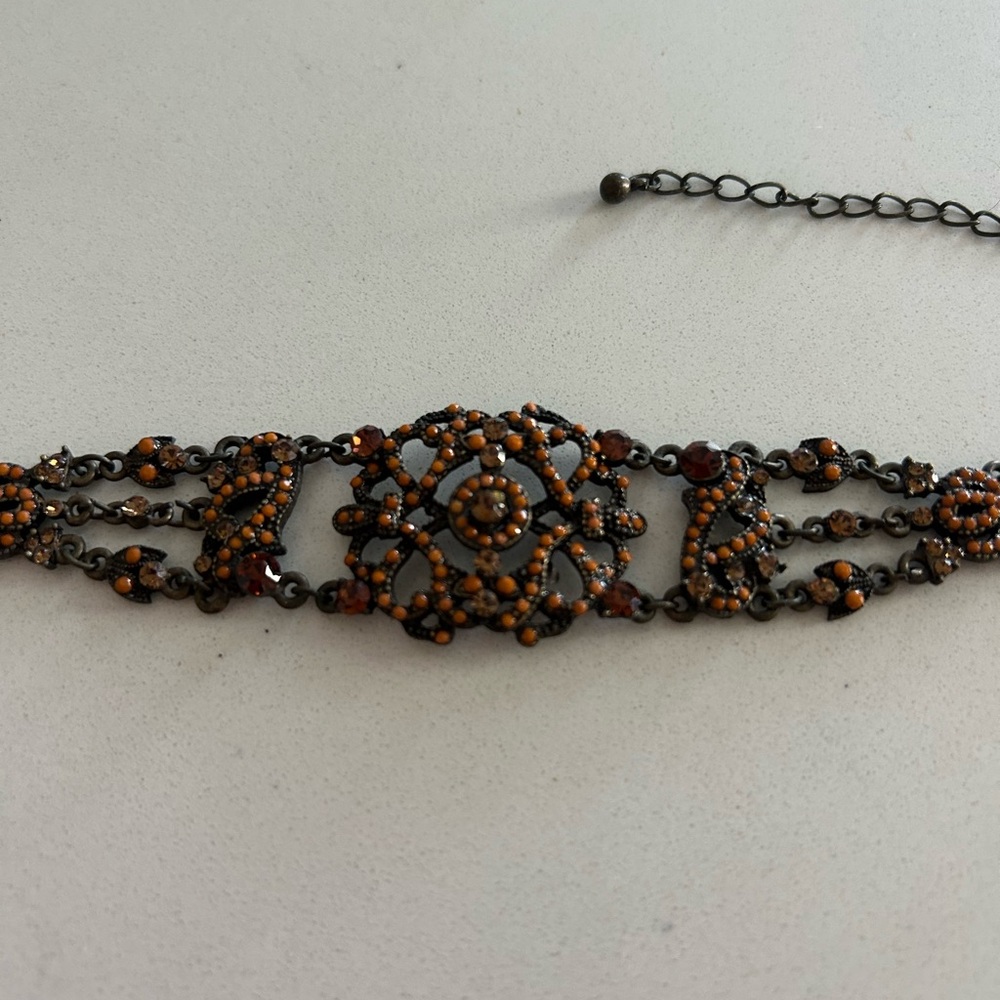 Vintage-Inspired Amber Crystal Filigree Choker Necklace